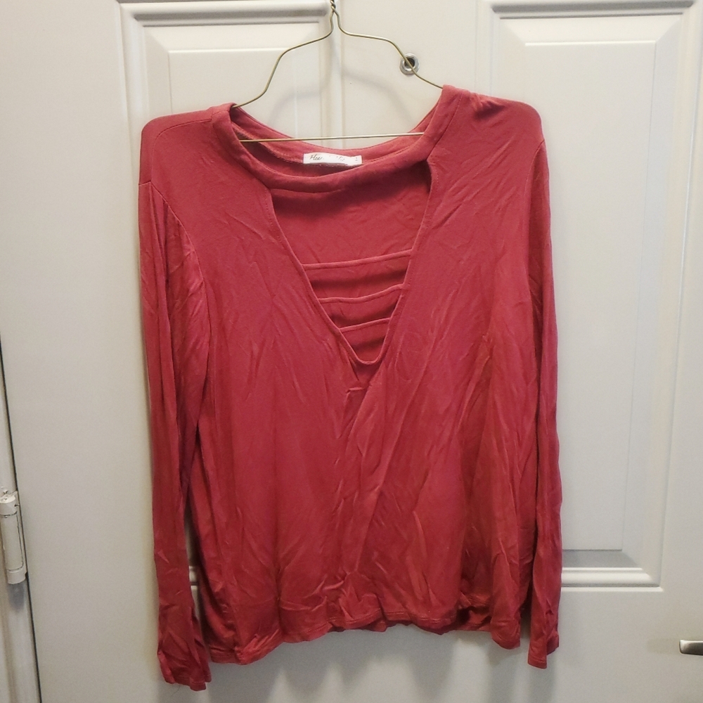 Long Sleeve Cutout Top